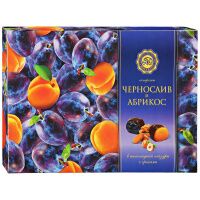 Конфеты в коробках Микаелло Чернослив и абрикос в шоколадной глазуре с орехами, 220г