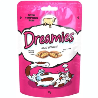 Лакомство для кошек Dreamies подушечки с говядиной, 60г